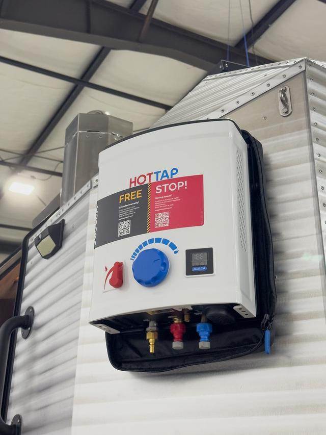 Joolca Hottap Outdoor Shower System (installed)