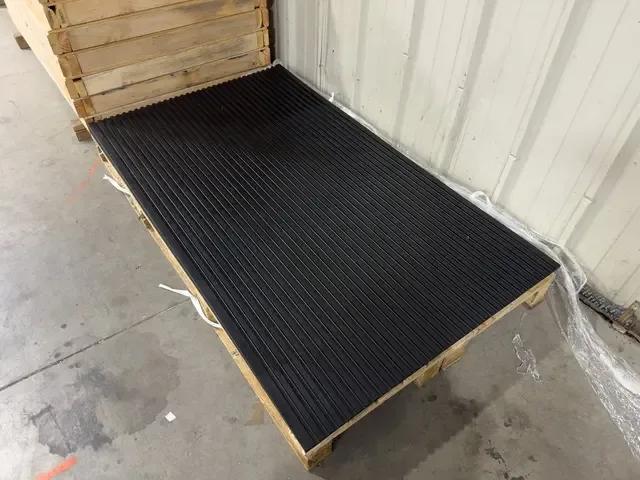 Truck Bed Rubber Mat (8')